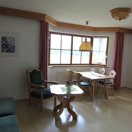 Haus Enzian Apartamento Reit im Winkl